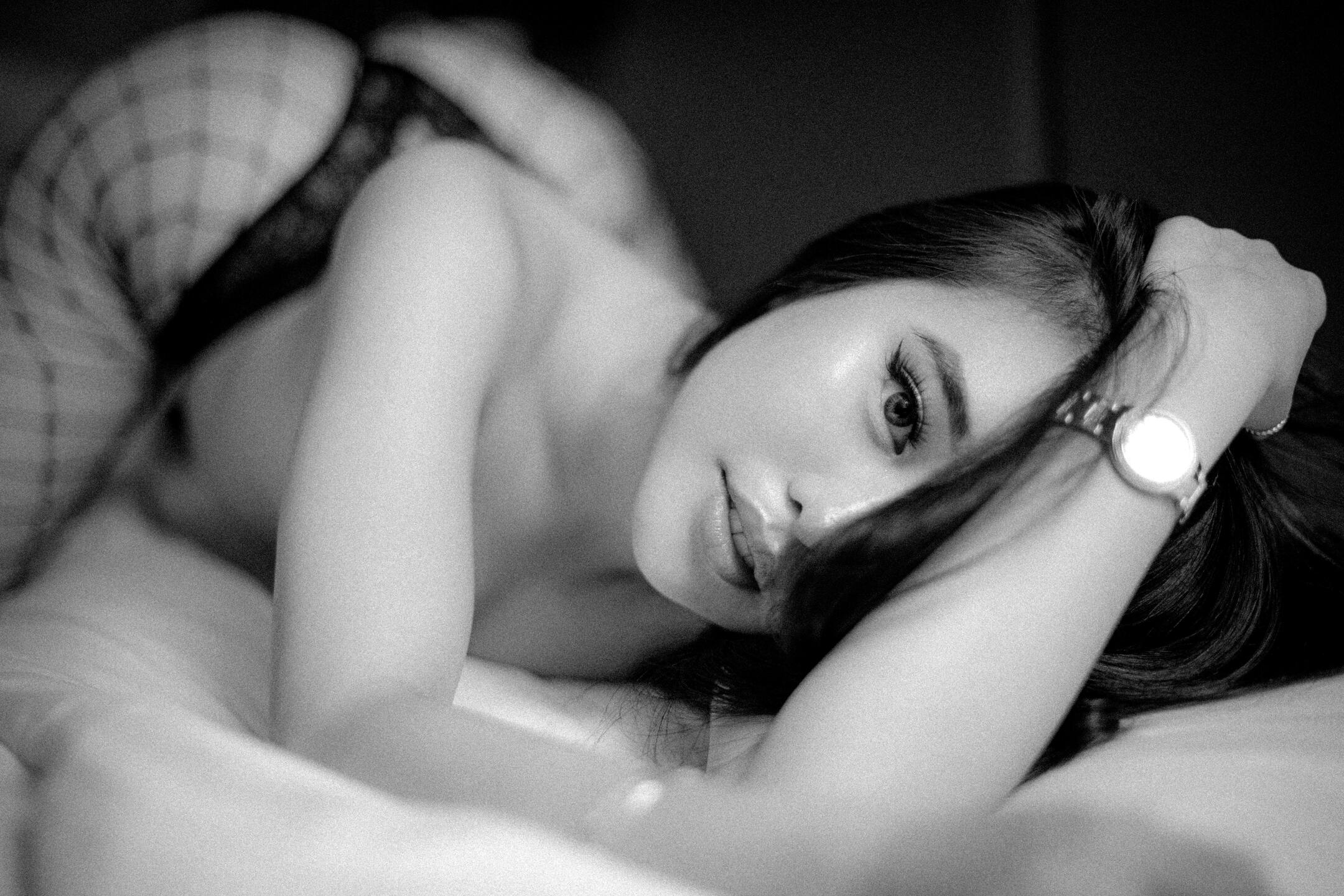 HiSexy.com is available to buy or lease